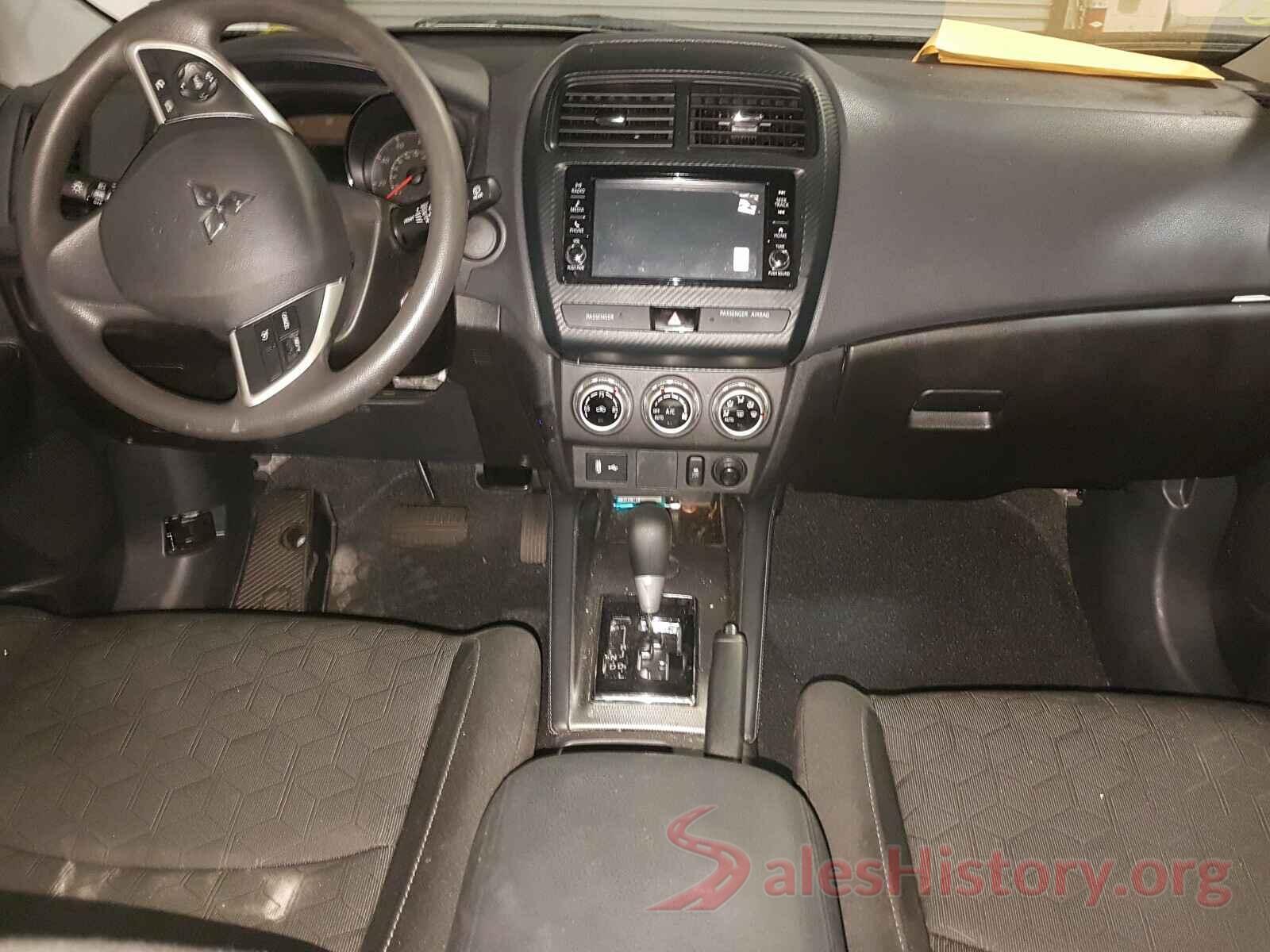 JA4AP3AU9LU011198 2020 MITSUBISHI OUTLANDER