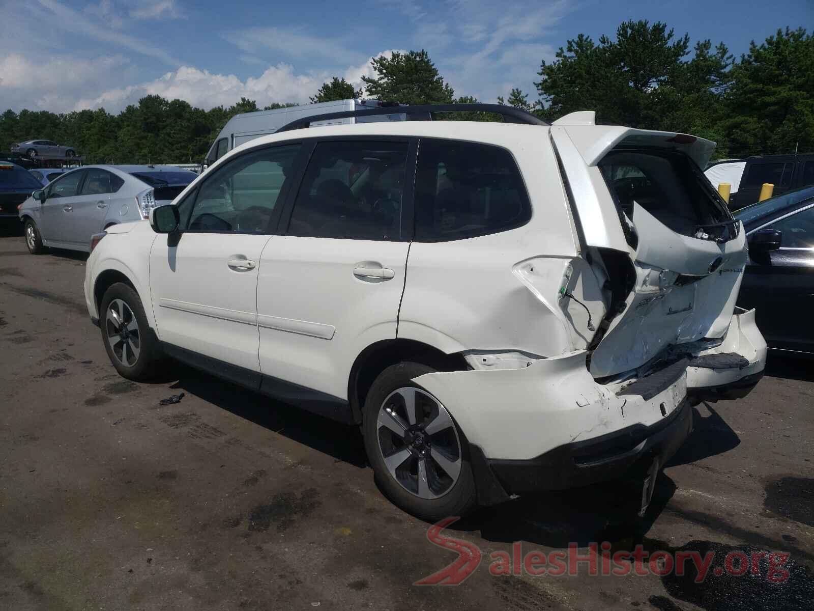 JF2SJAGC1JH552185 2018 SUBARU FORESTER