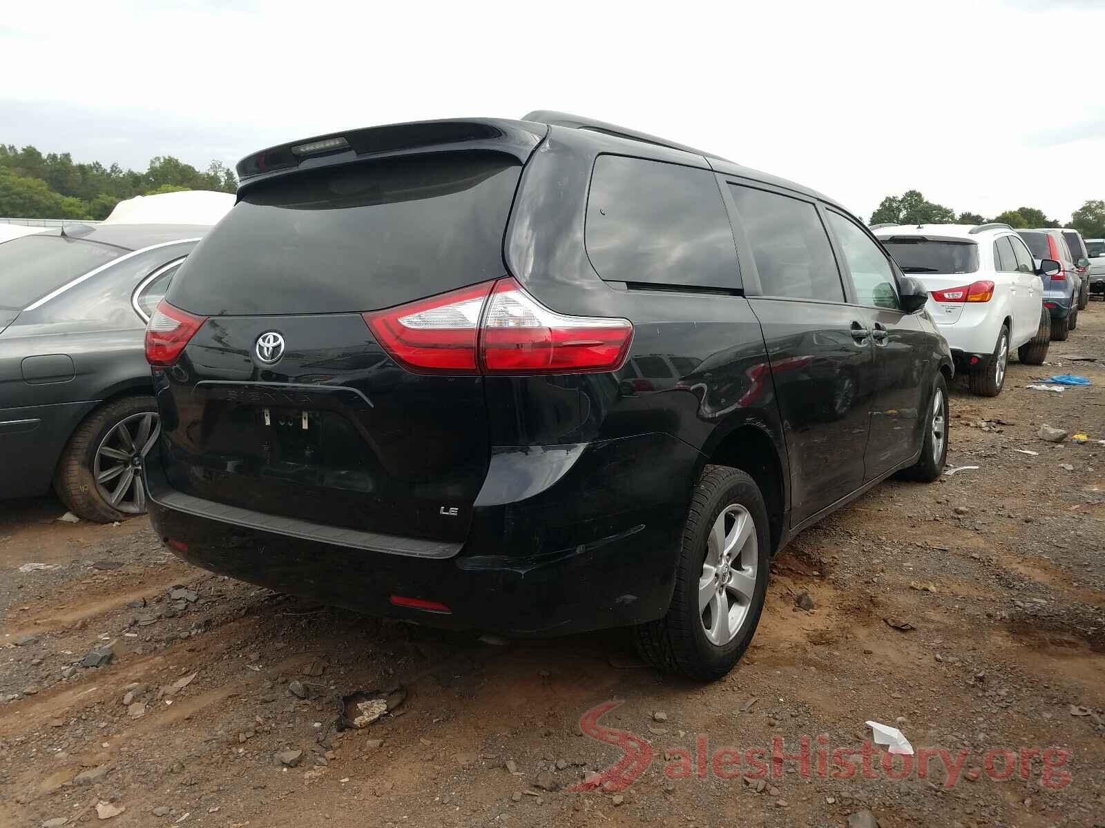 5TDKZ3DC7HS835624 2017 TOYOTA SIENNA