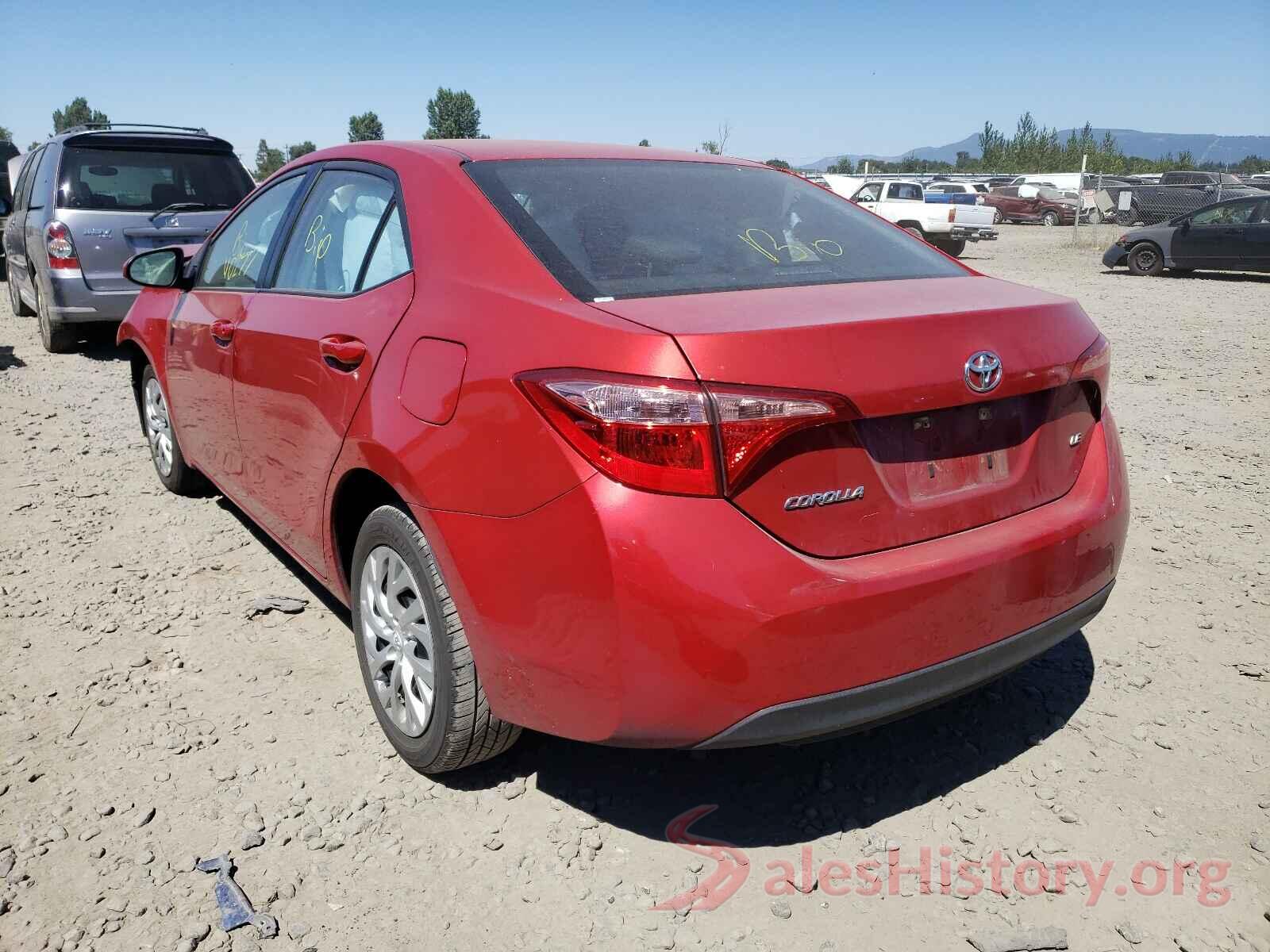 5YFBURHE2JP854061 2018 TOYOTA COROLLA