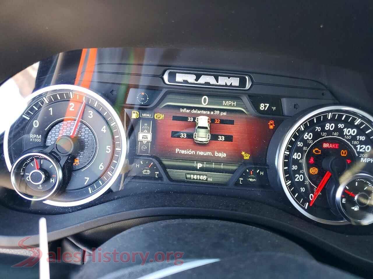2025 RAM 1500 VIN 1C6RREBG8SN660871, interior center console