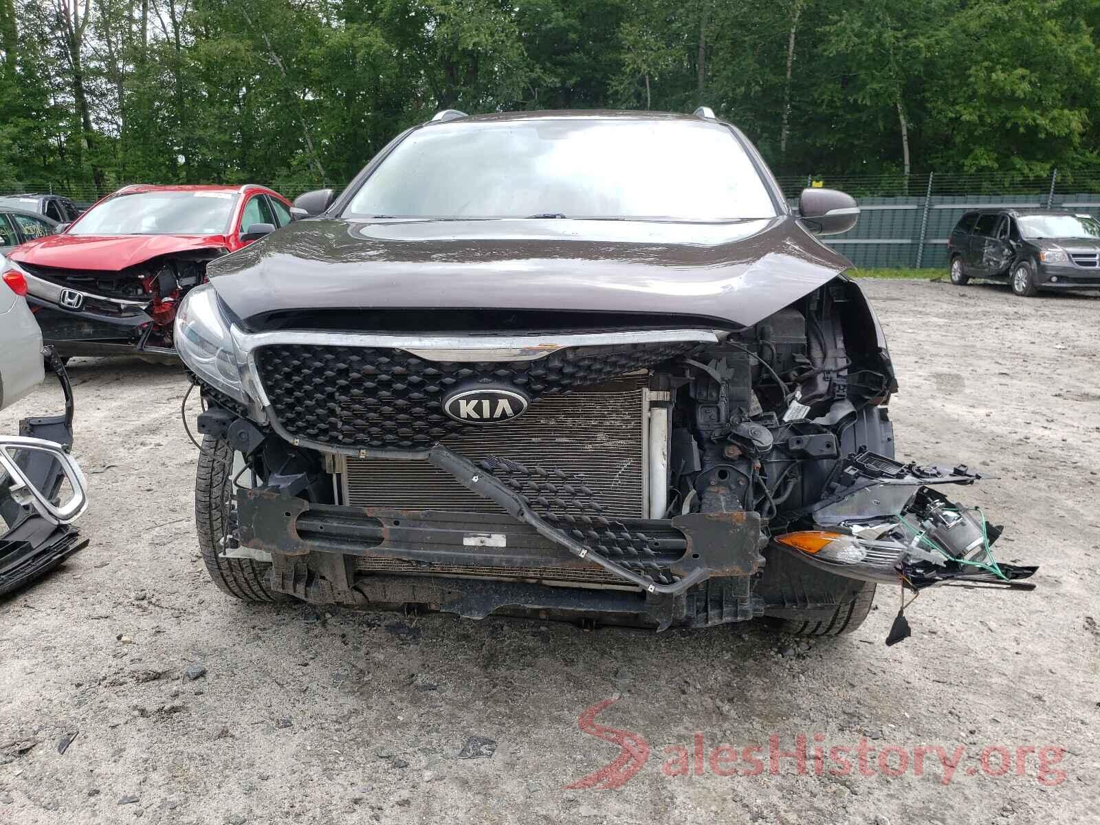 5XYPGDA54GG003368 2016 KIA SORENTO