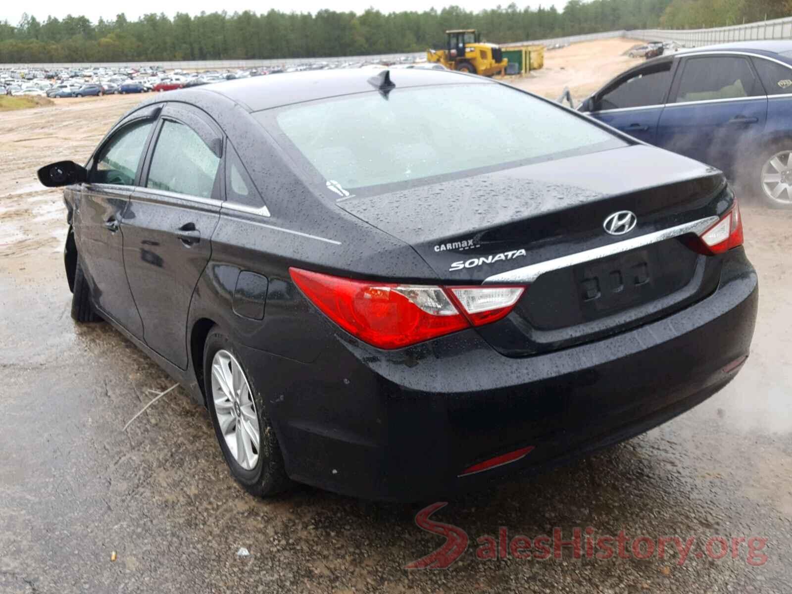 5NPEB4AC1DH686980 2013 HYUNDAI SONATA