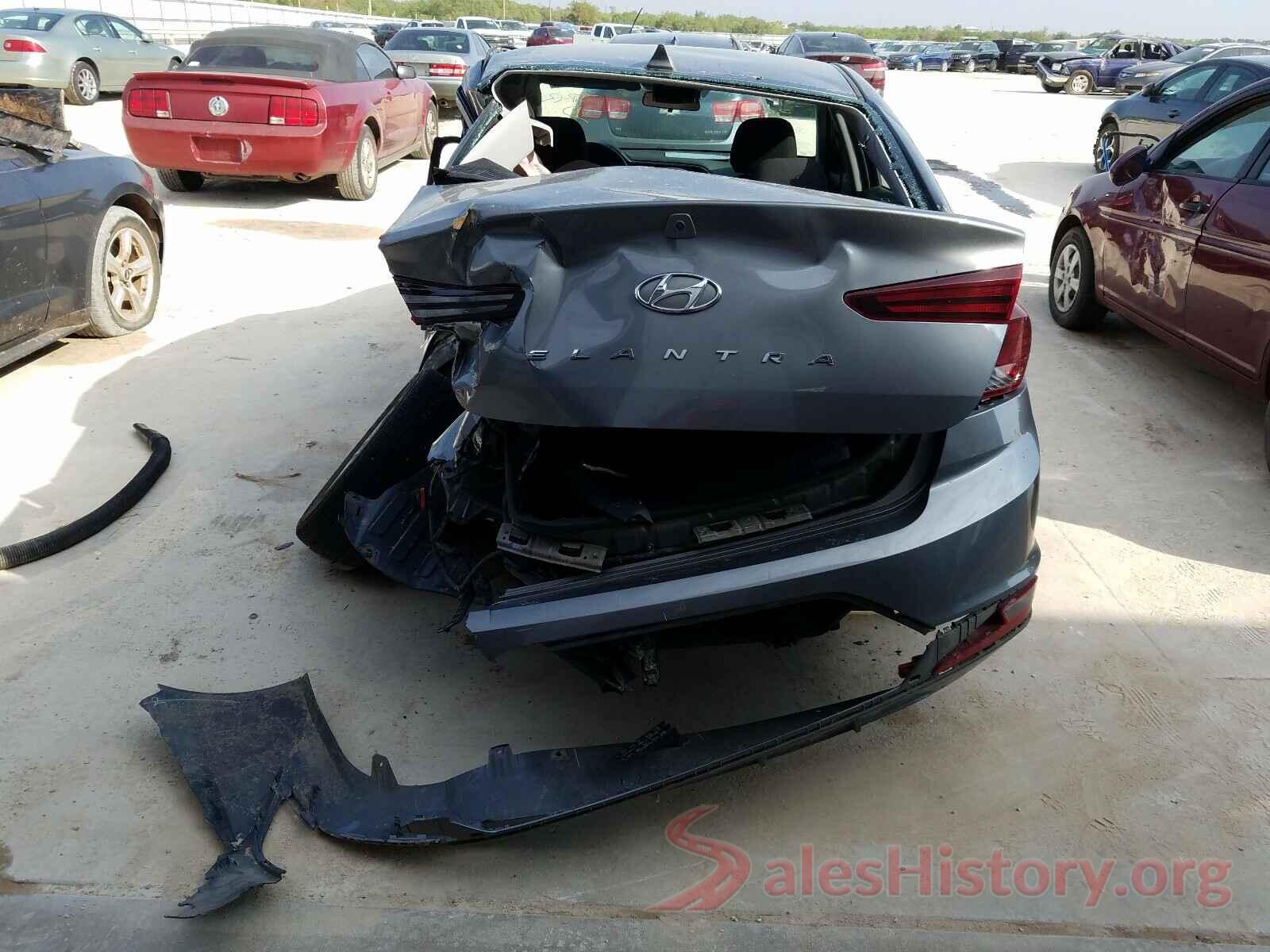 5NPD84LF3KH425414 2019 HYUNDAI ELANTRA