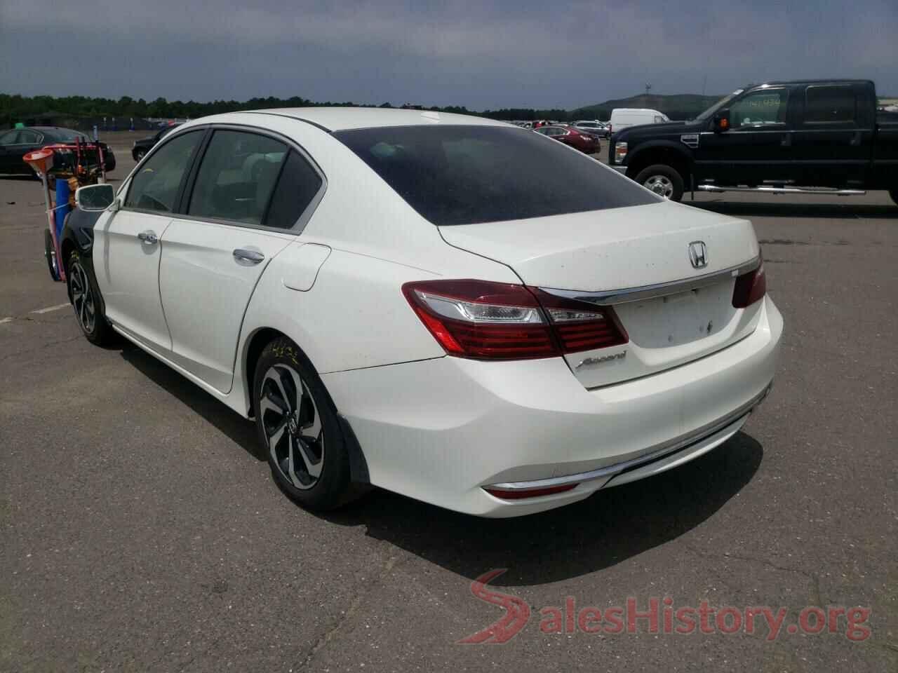 1HGCR2F88HA236348 2017 HONDA ACCORD