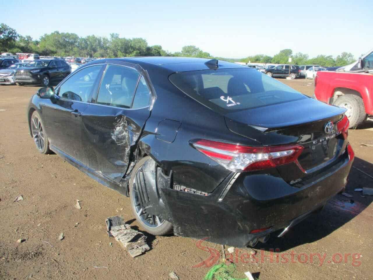 4T1B61HK3KU705983 2019 TOYOTA CAMRY