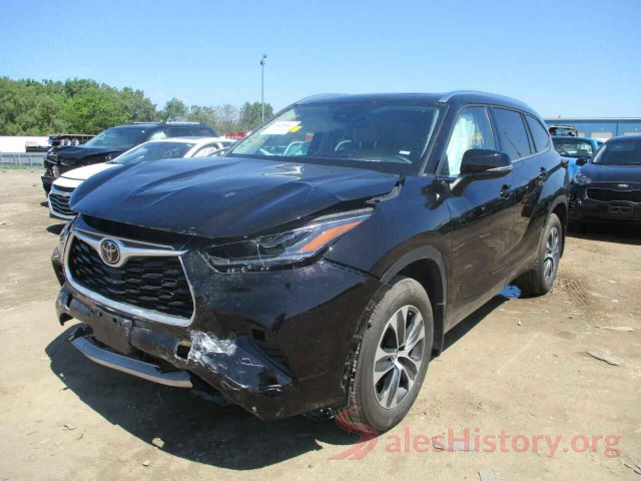 5TDGZRBH6MS085540 2021 TOYOTA HIGHLANDER