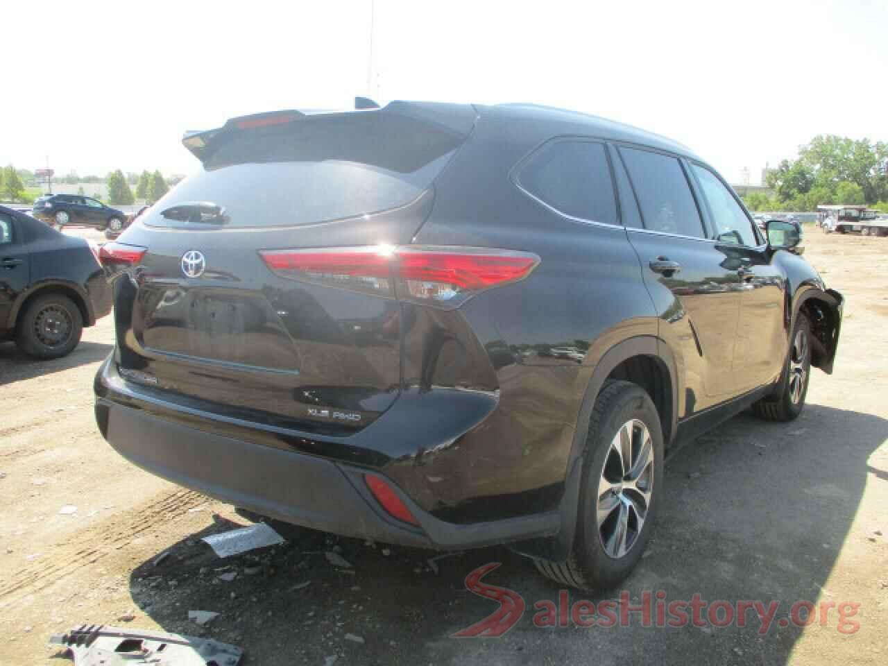 5TDGZRBH6MS085540 2021 TOYOTA HIGHLANDER