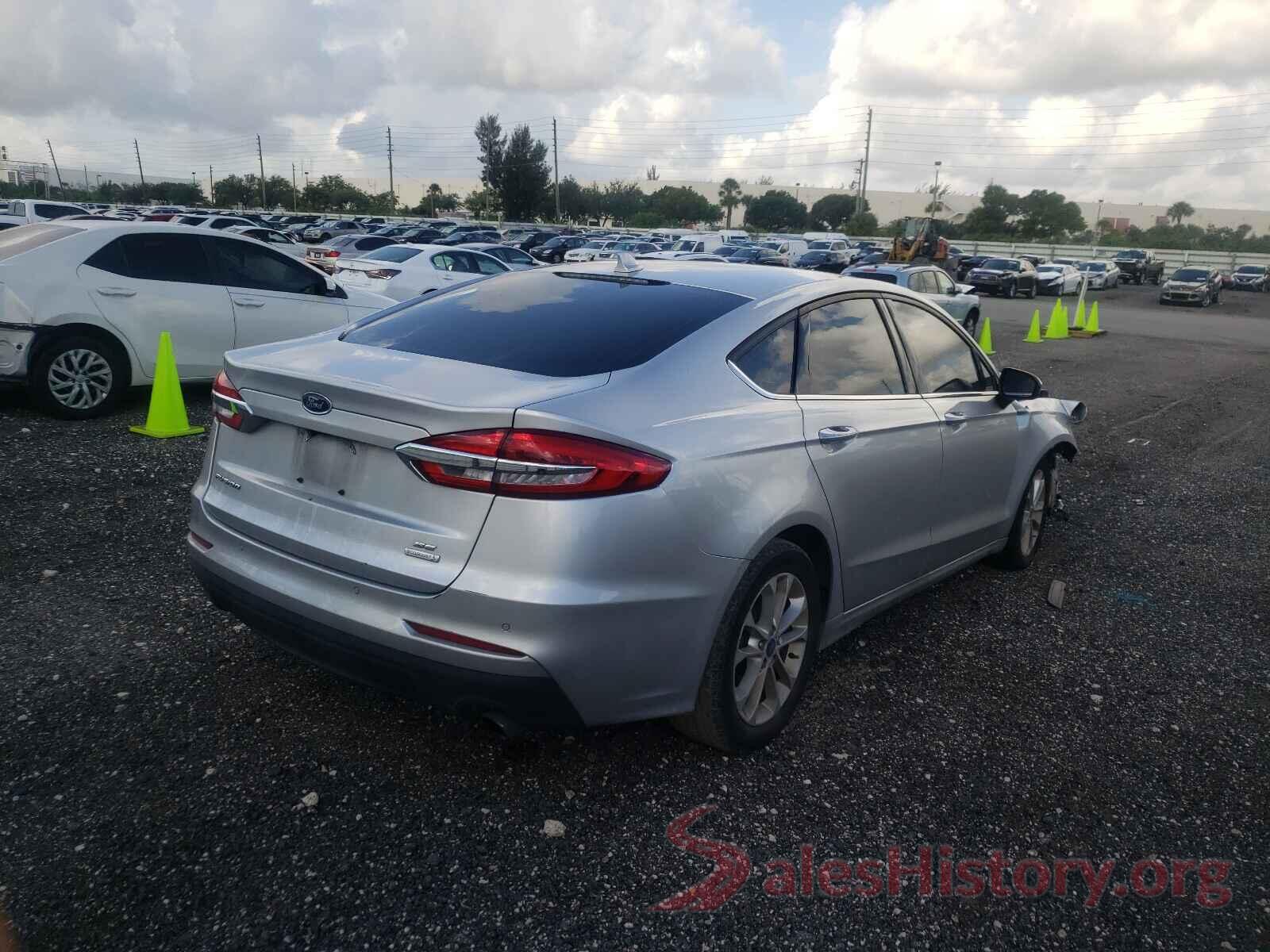 3FA6P0HD7KR246890 2019 FORD FUSION