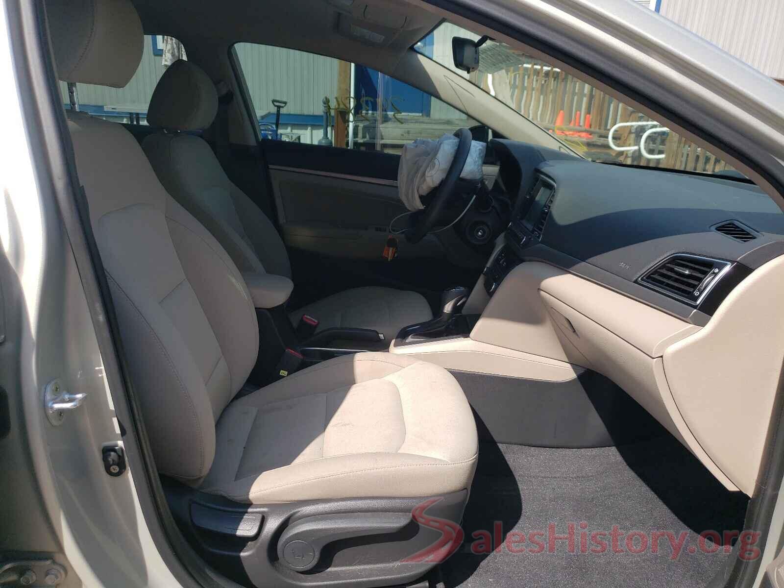 KMHD84LFXJU506393 2018 HYUNDAI ELANTRA