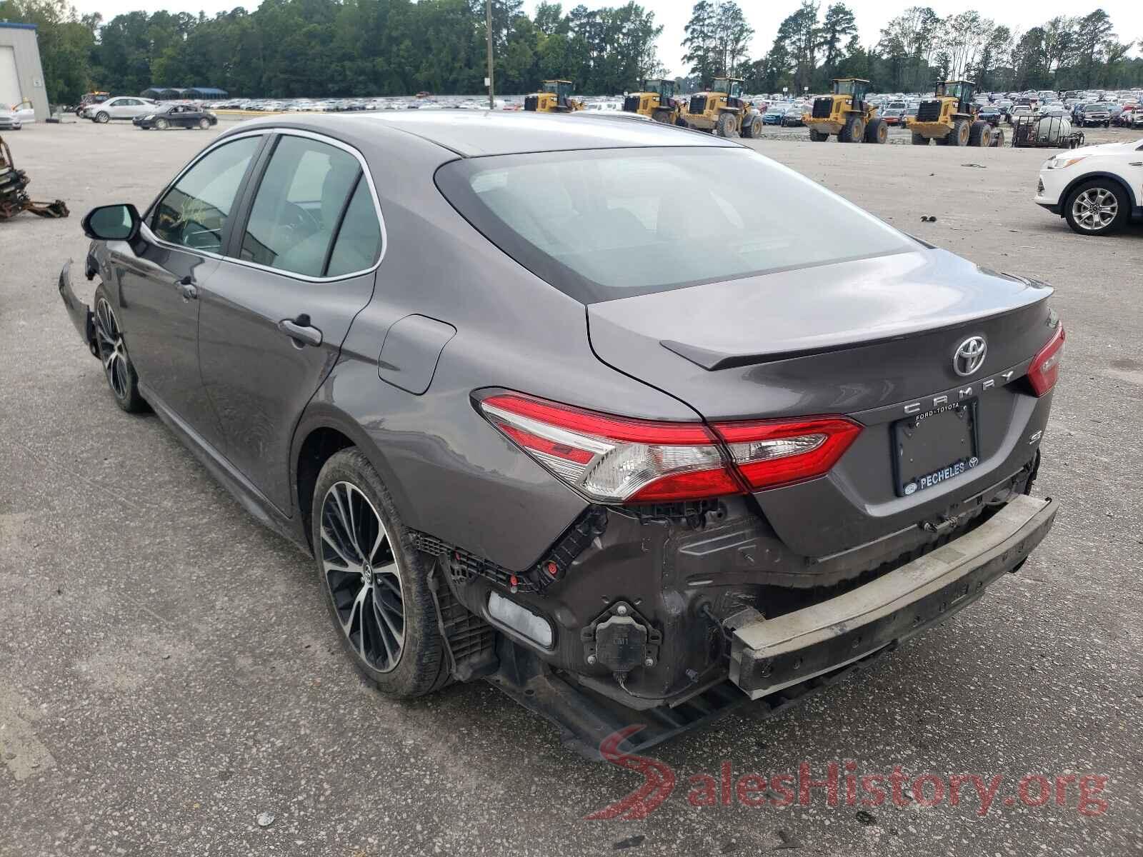 4T1B11HK6JU134809 2018 TOYOTA CAMRY