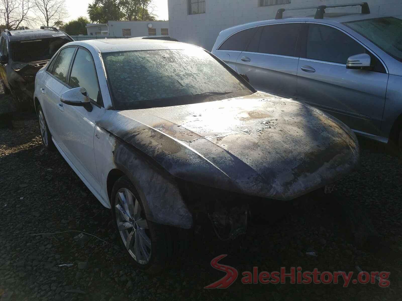 WAUDNAF46JA214857 2018 AUDI A4