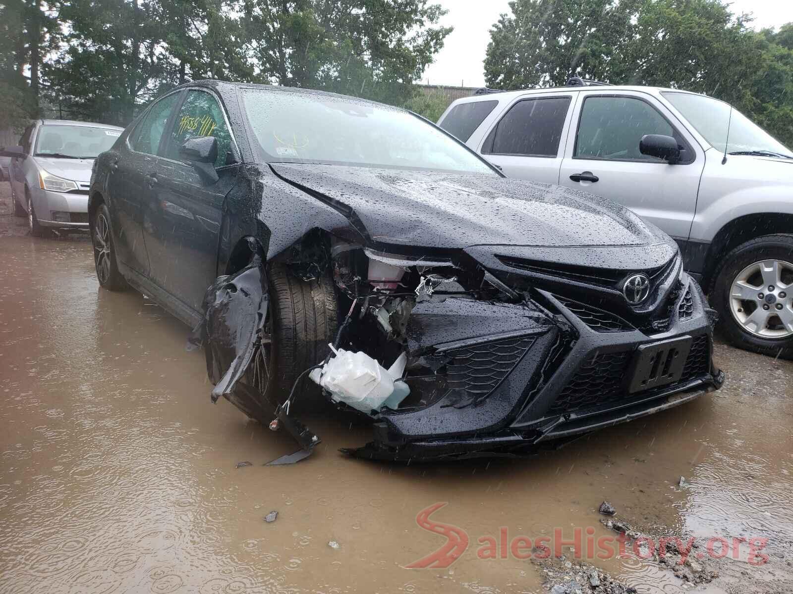 4T1G11BK9MU026560 2021 TOYOTA CAMRY