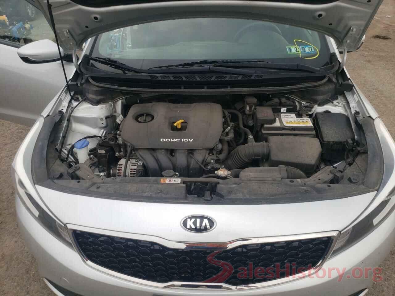 3KPFK4A75JE239088 2018 KIA FORTE