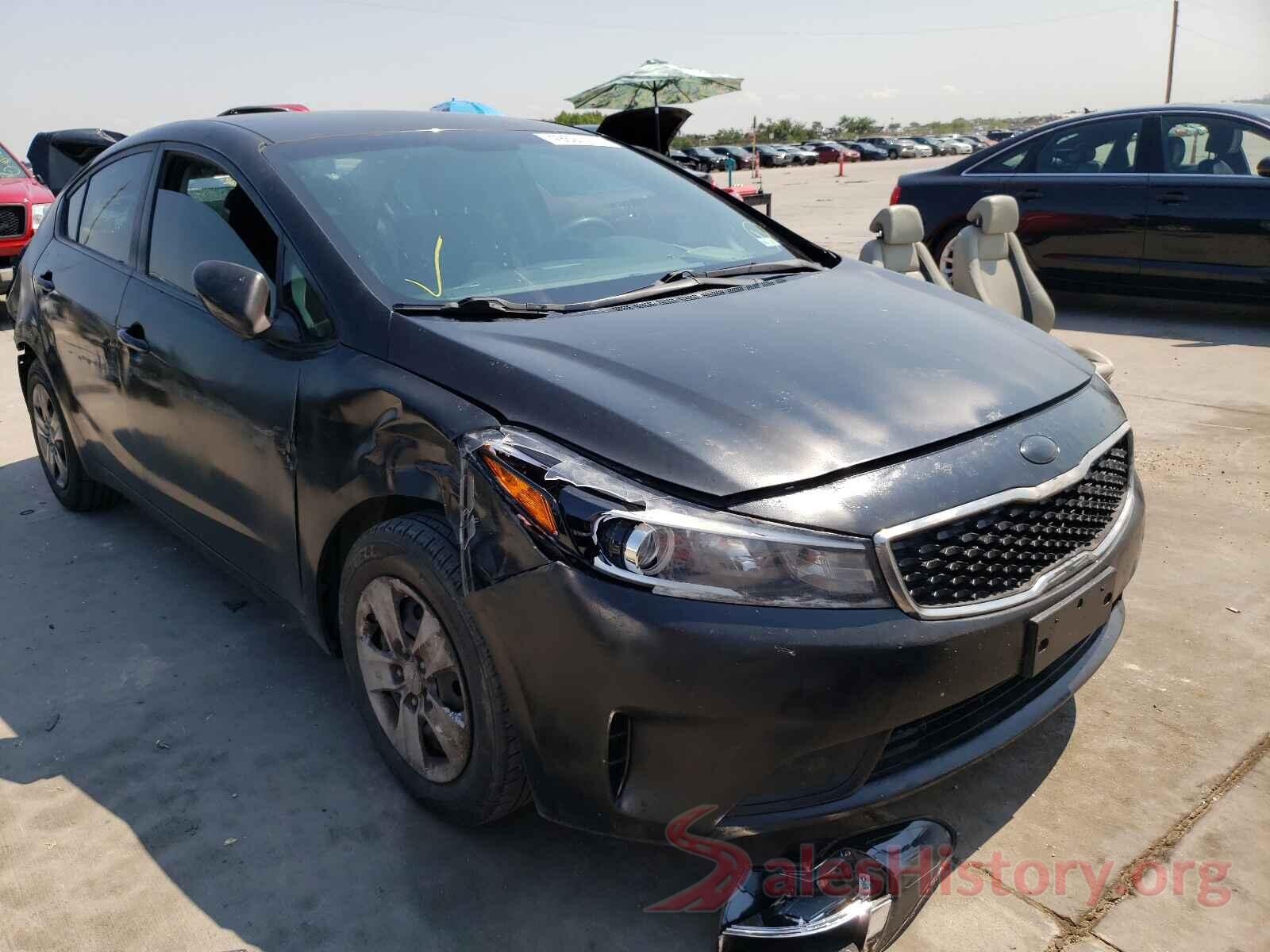 3KPFK4A78HE028669 2017 KIA FORTE