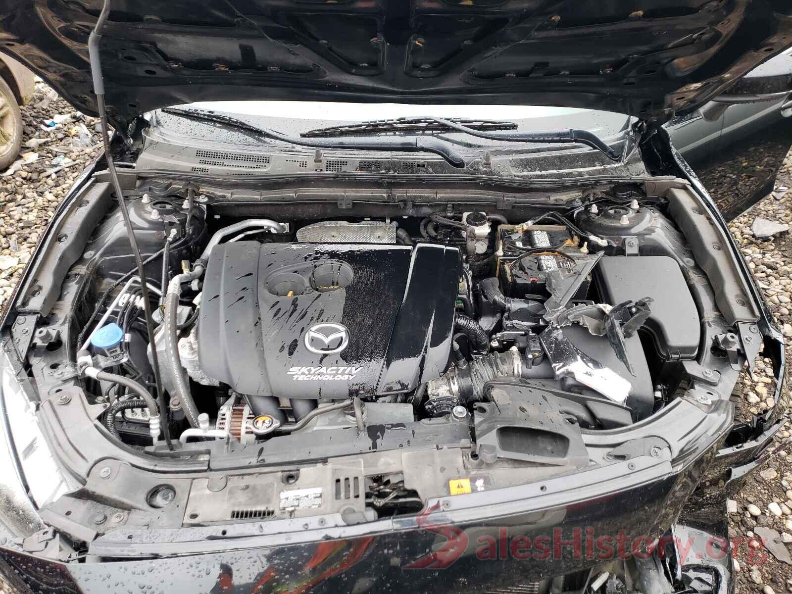 3MZBN1U7XJM160146 2018 MAZDA 3