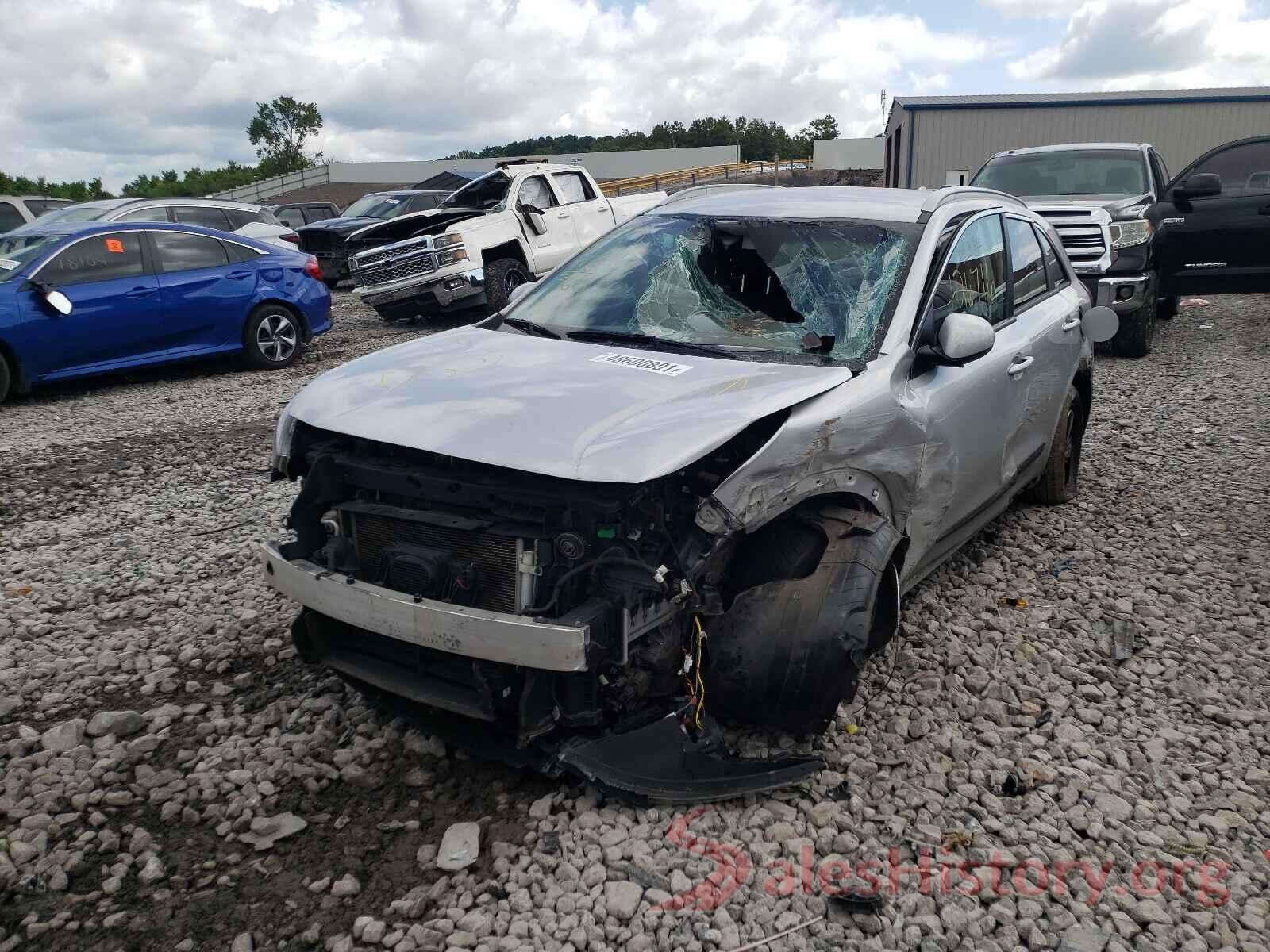 KNDCB3LC6J5111879 2018 KIA NIRO