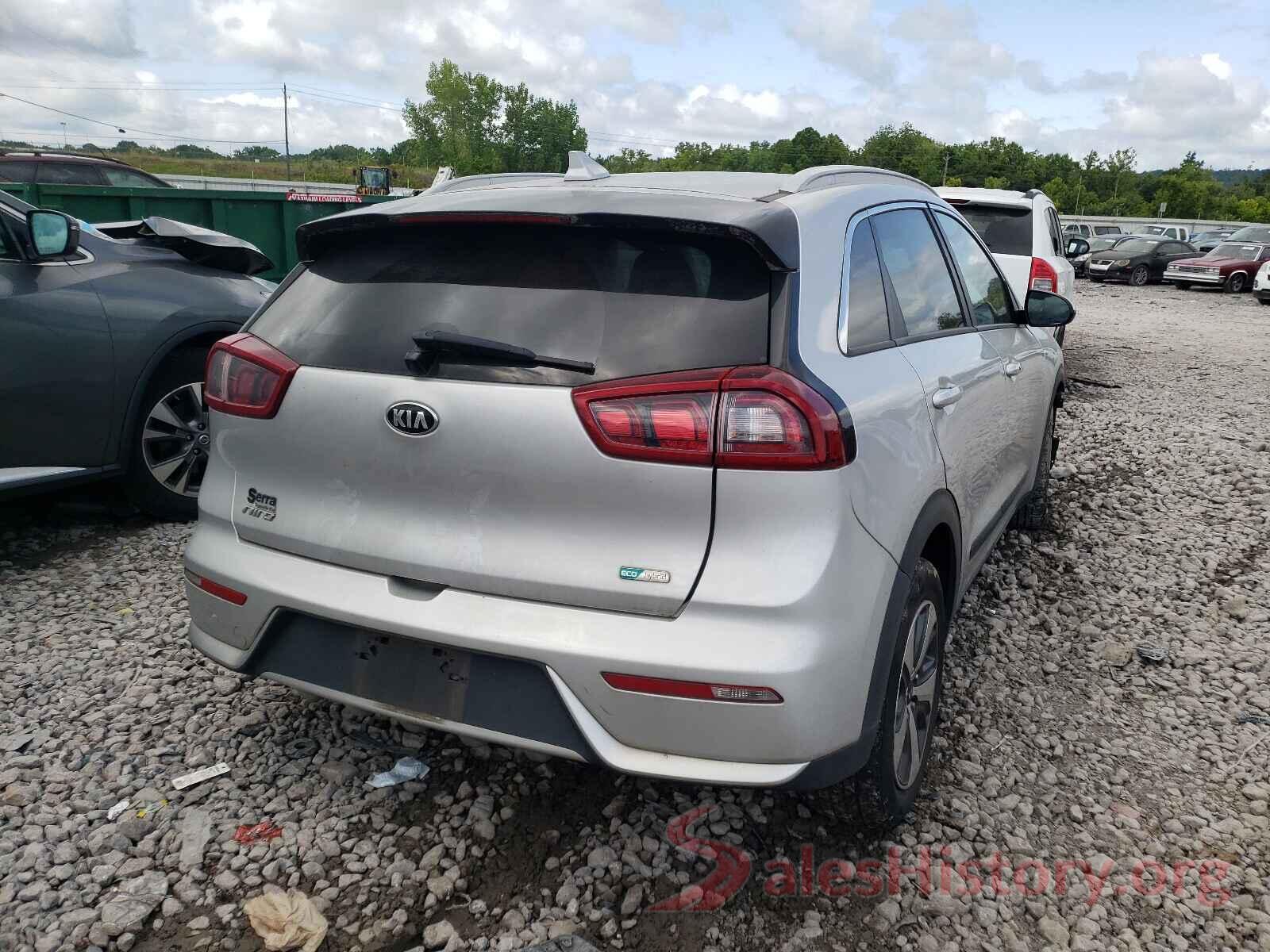 KNDCB3LC6J5111879 2018 KIA NIRO