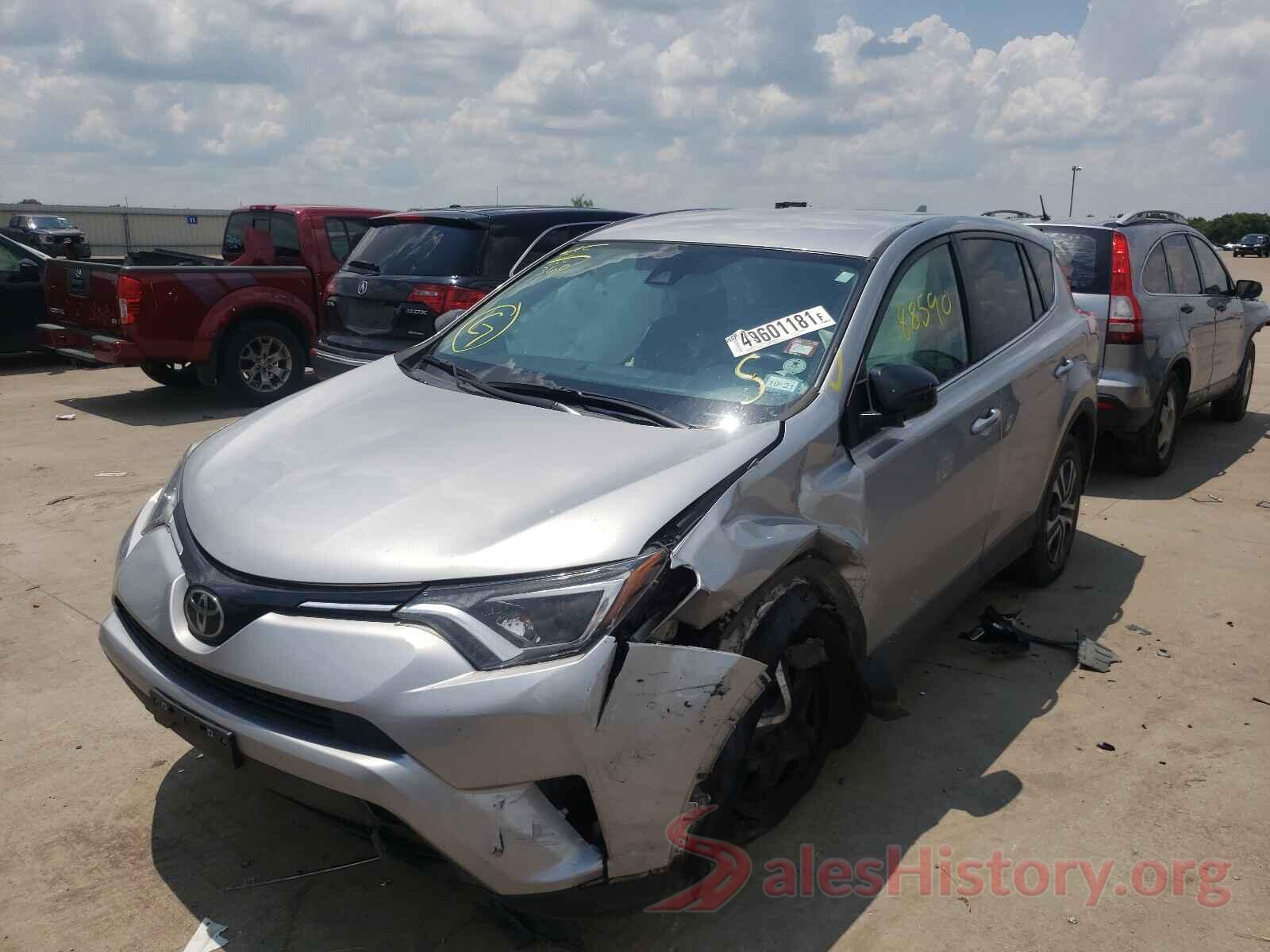 2T3ZFREV0HW386957 2017 TOYOTA RAV4