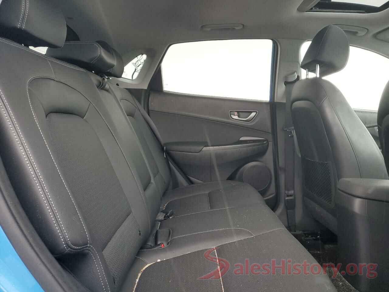 KM8K3CA5XLU557373 2020 HYUNDAI KONA