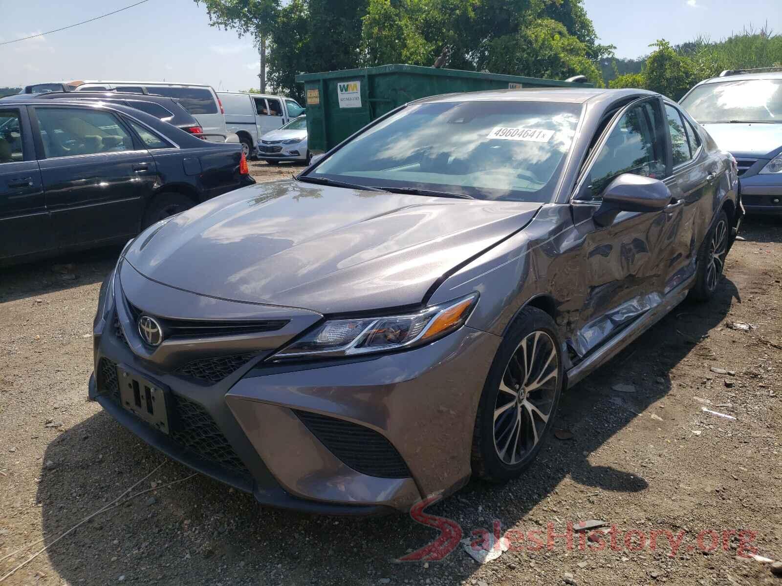 4T1B11HK6JU047718 2018 TOYOTA CAMRY