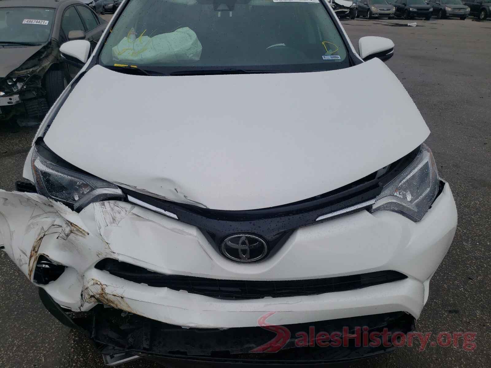 2T3WFREV3JW521079 2018 TOYOTA RAV4