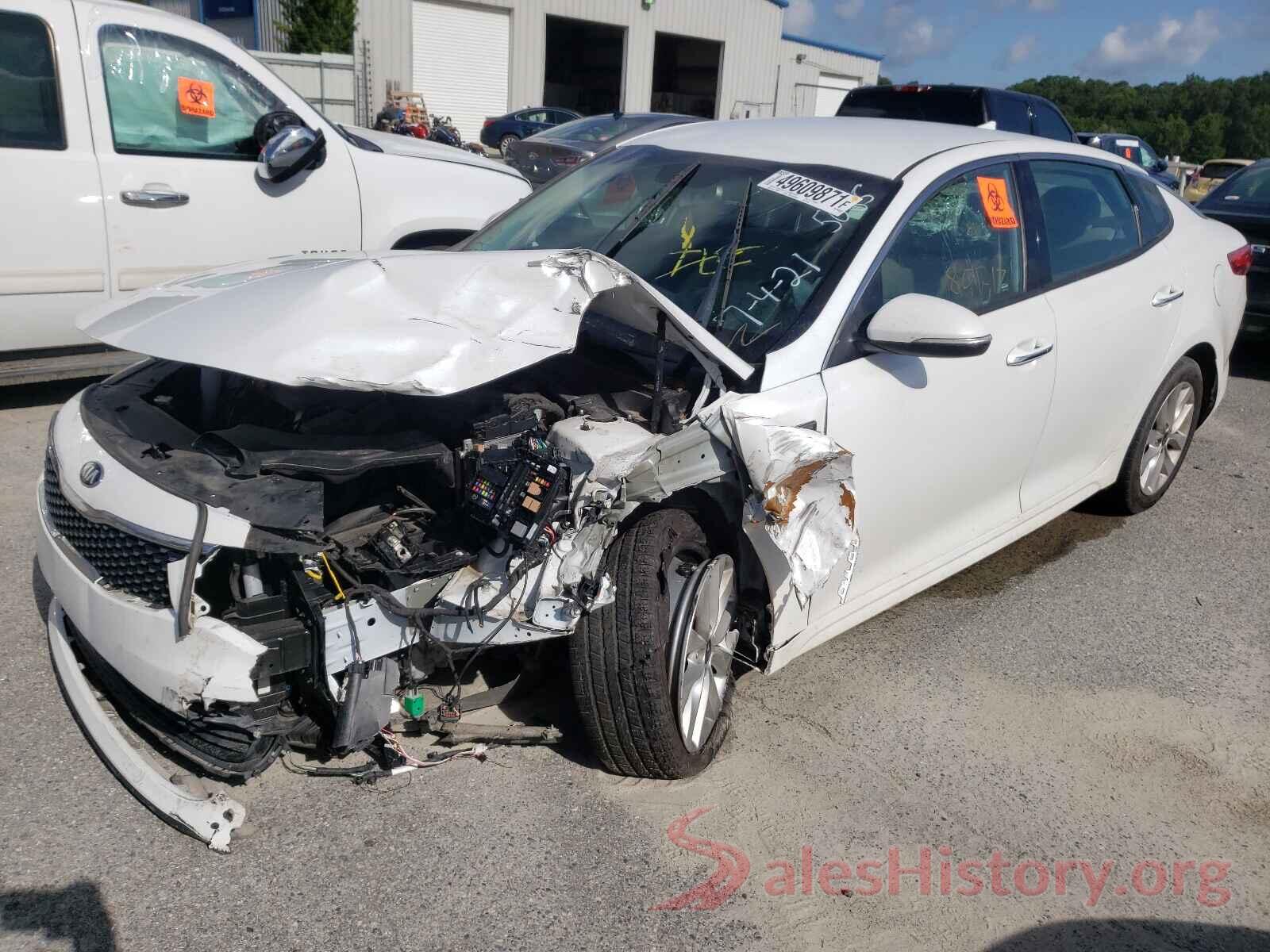 5XXGU4L35JG205085 2018 KIA OPTIMA