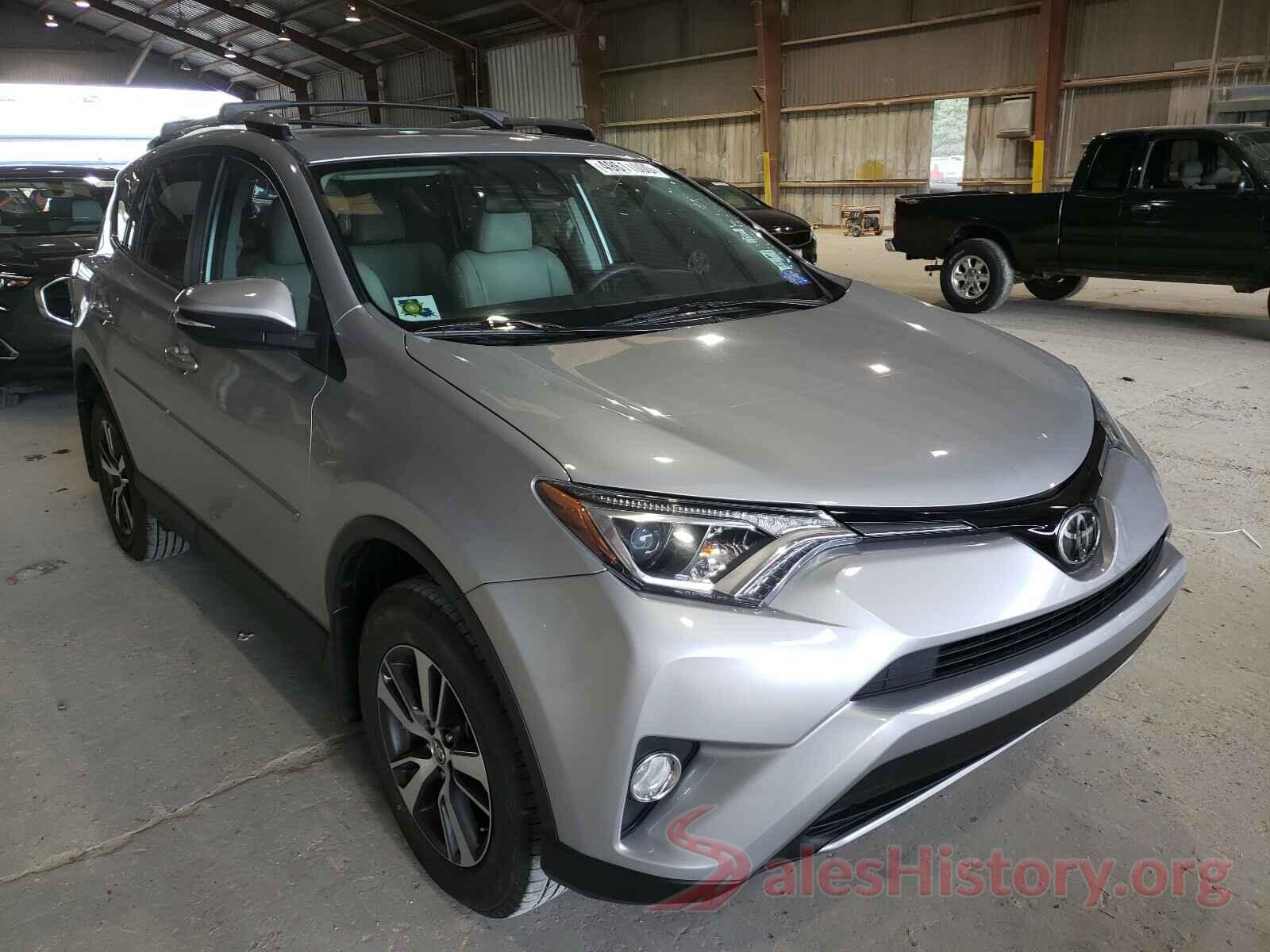 2T3WFREV1HW324292 2017 TOYOTA RAV4