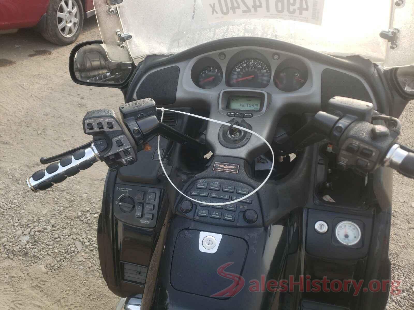 1HFSC47082A104591 2002 HONDA GL CYCLE