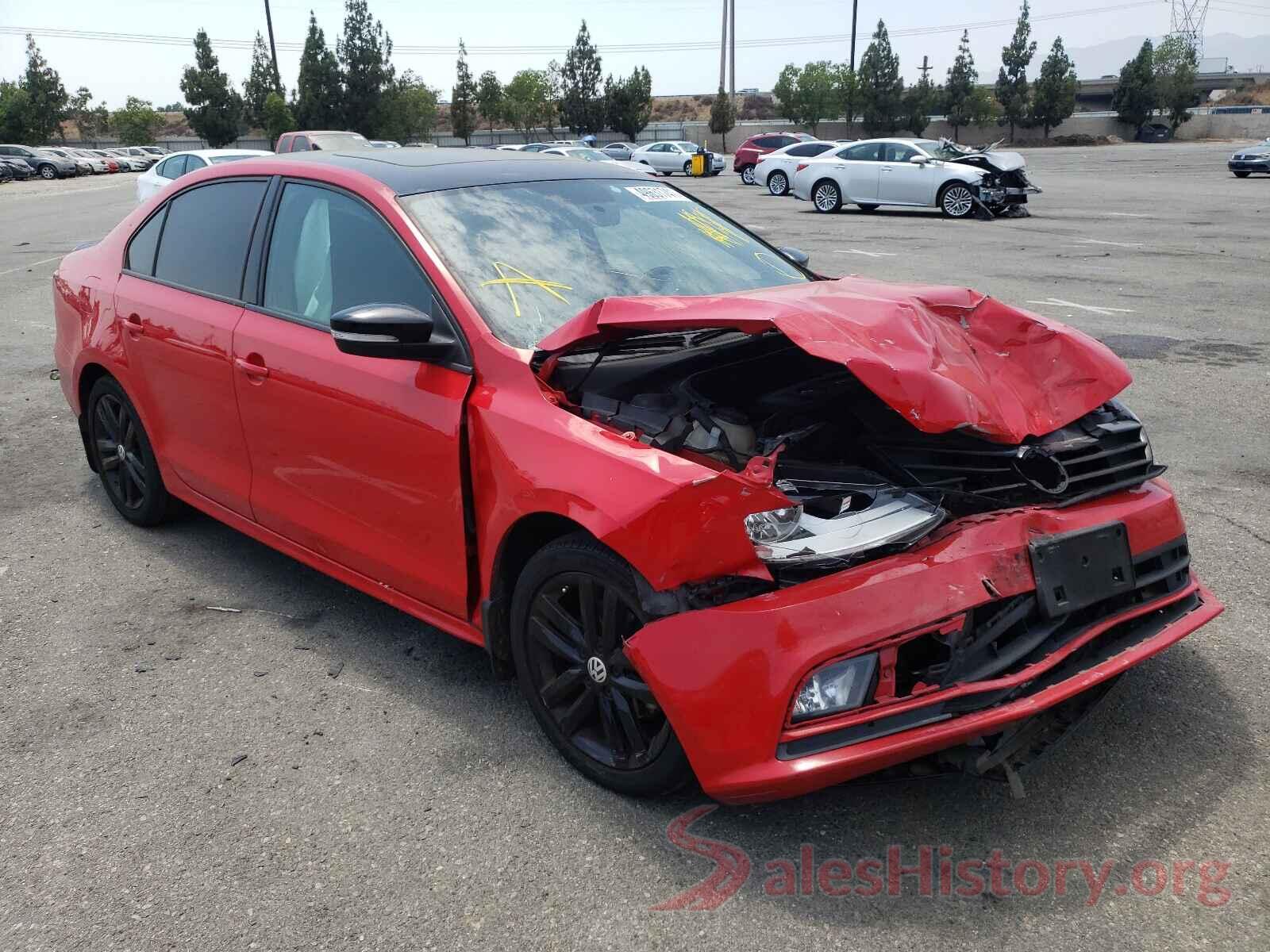 3VWD17AJ8JM208427 2018 VOLKSWAGEN JETTA