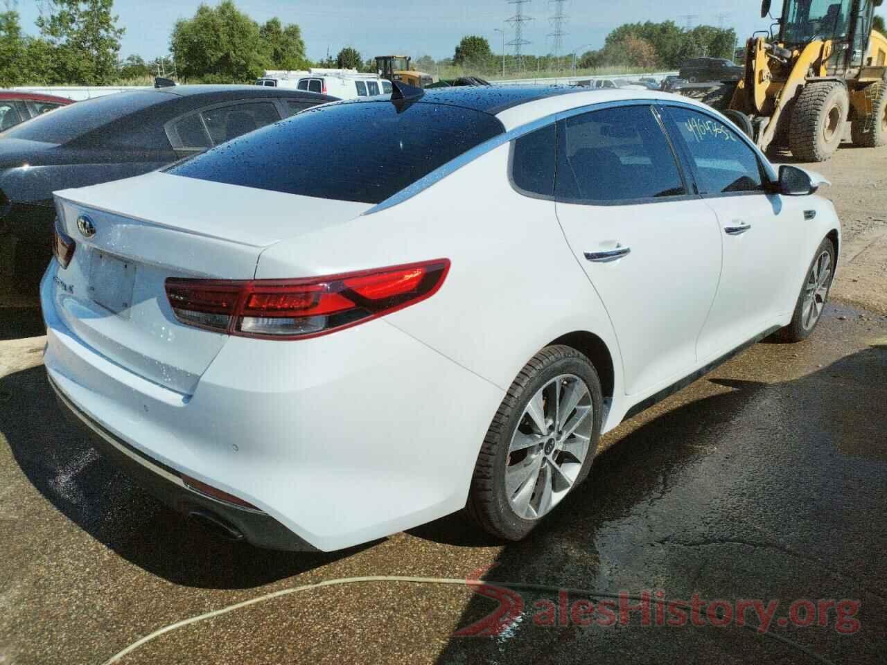 5XXGT4L32JG250374 2018 KIA OPTIMA