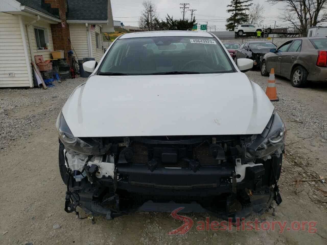 3MZBN1L31JM163404 2018 MAZDA 3