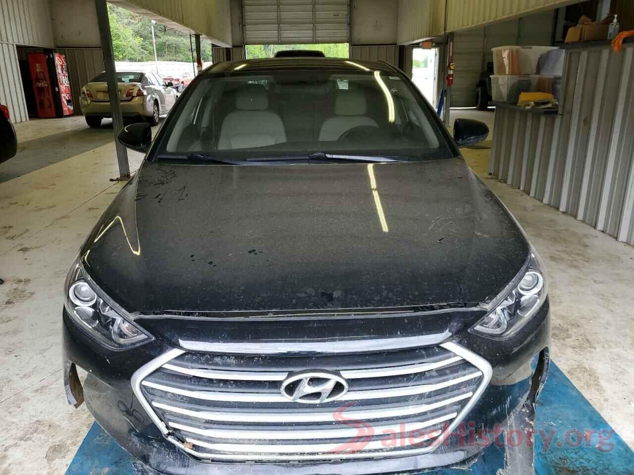 5NPD84LF2JH394400 2018 HYUNDAI ELANTRA