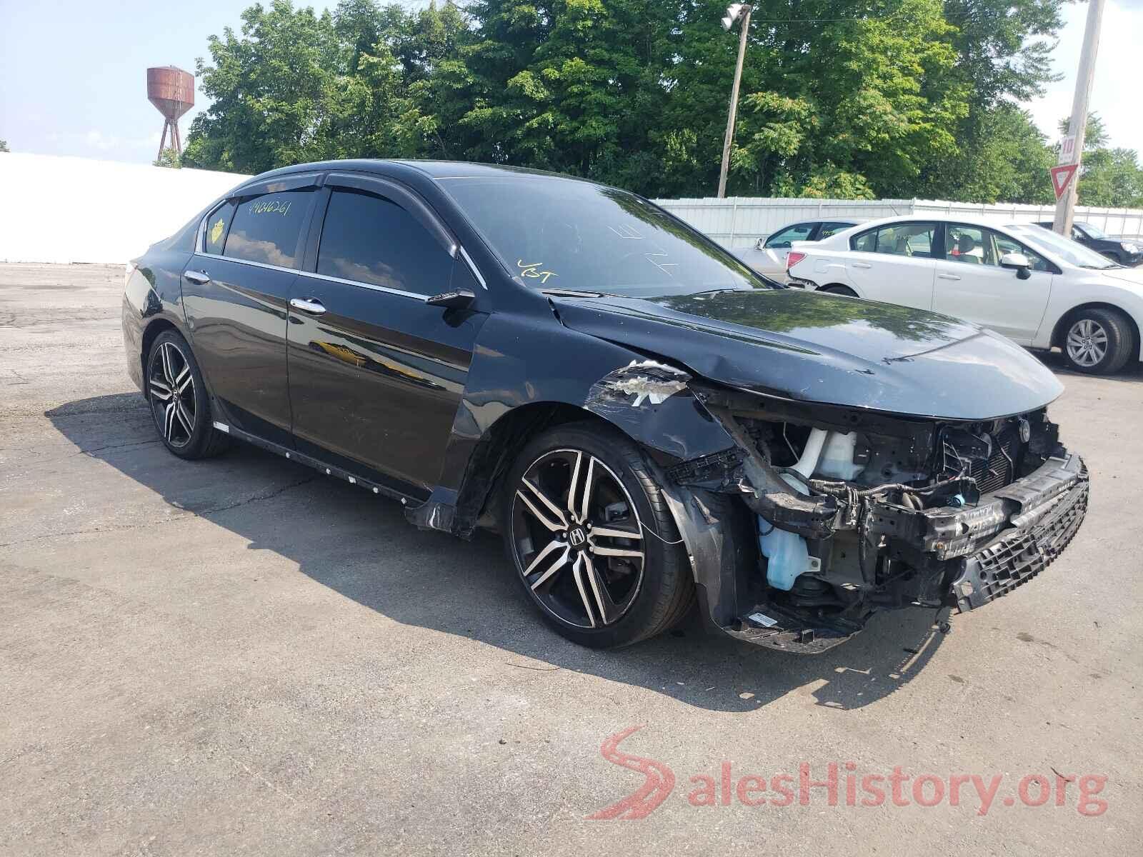 1HGCR2F1XHA270679 2017 HONDA ACCORD