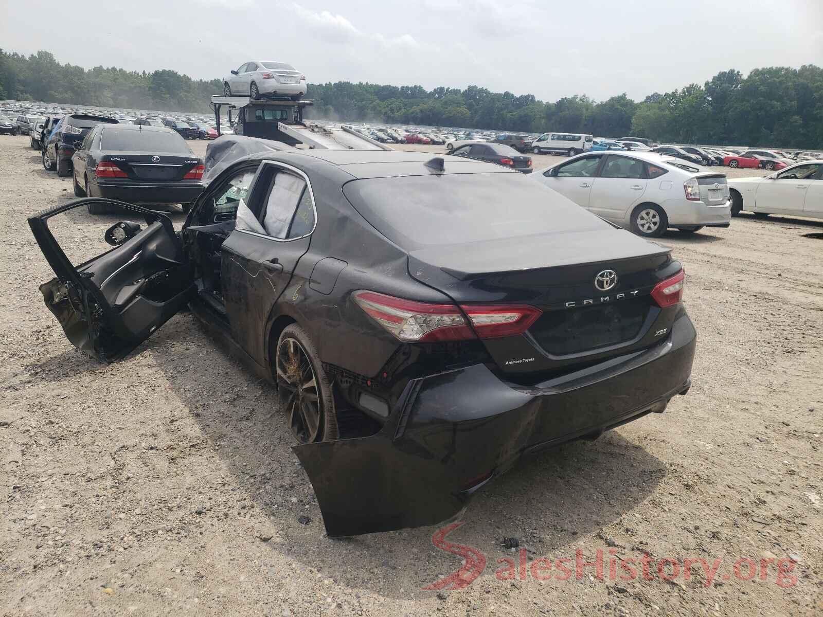 4T1B61HK4KU764962 2019 TOYOTA CAMRY