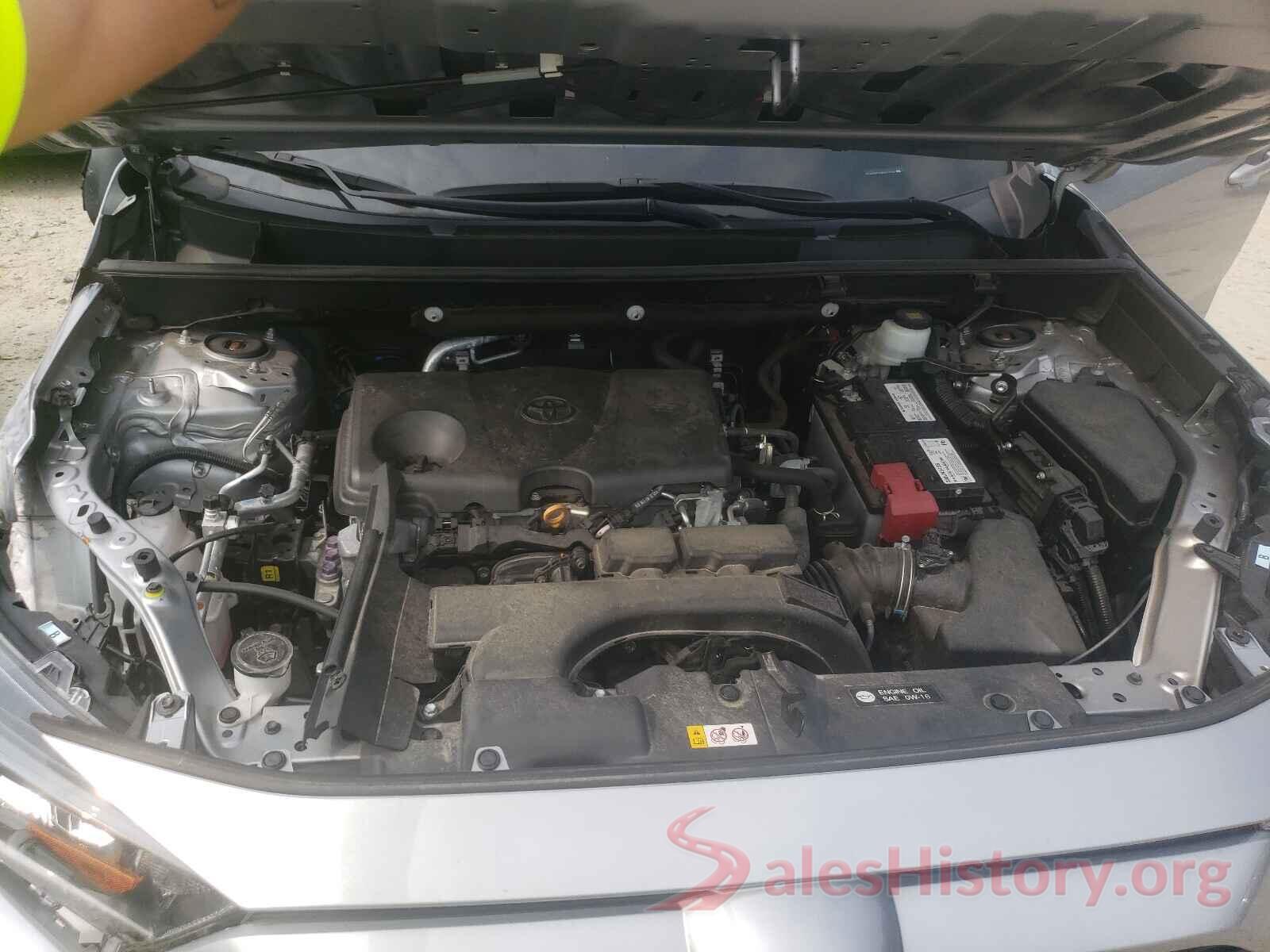 2T3G1RFV0KW024364 2019 TOYOTA RAV4