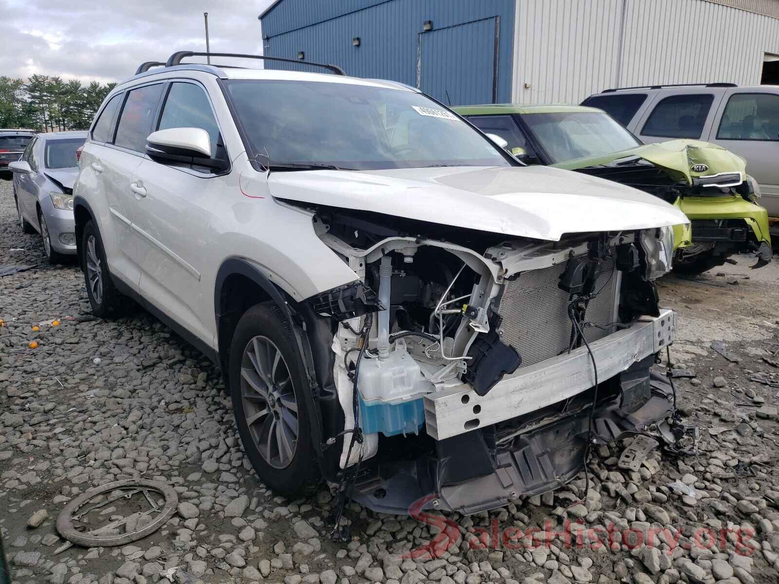 5TDJZRFH6KS613946 2019 TOYOTA HIGHLANDER