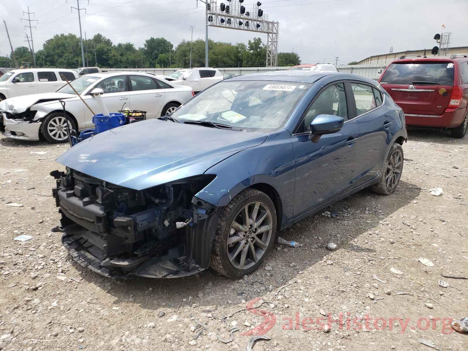 3MZBN1M37JM260704 2018 MAZDA 3