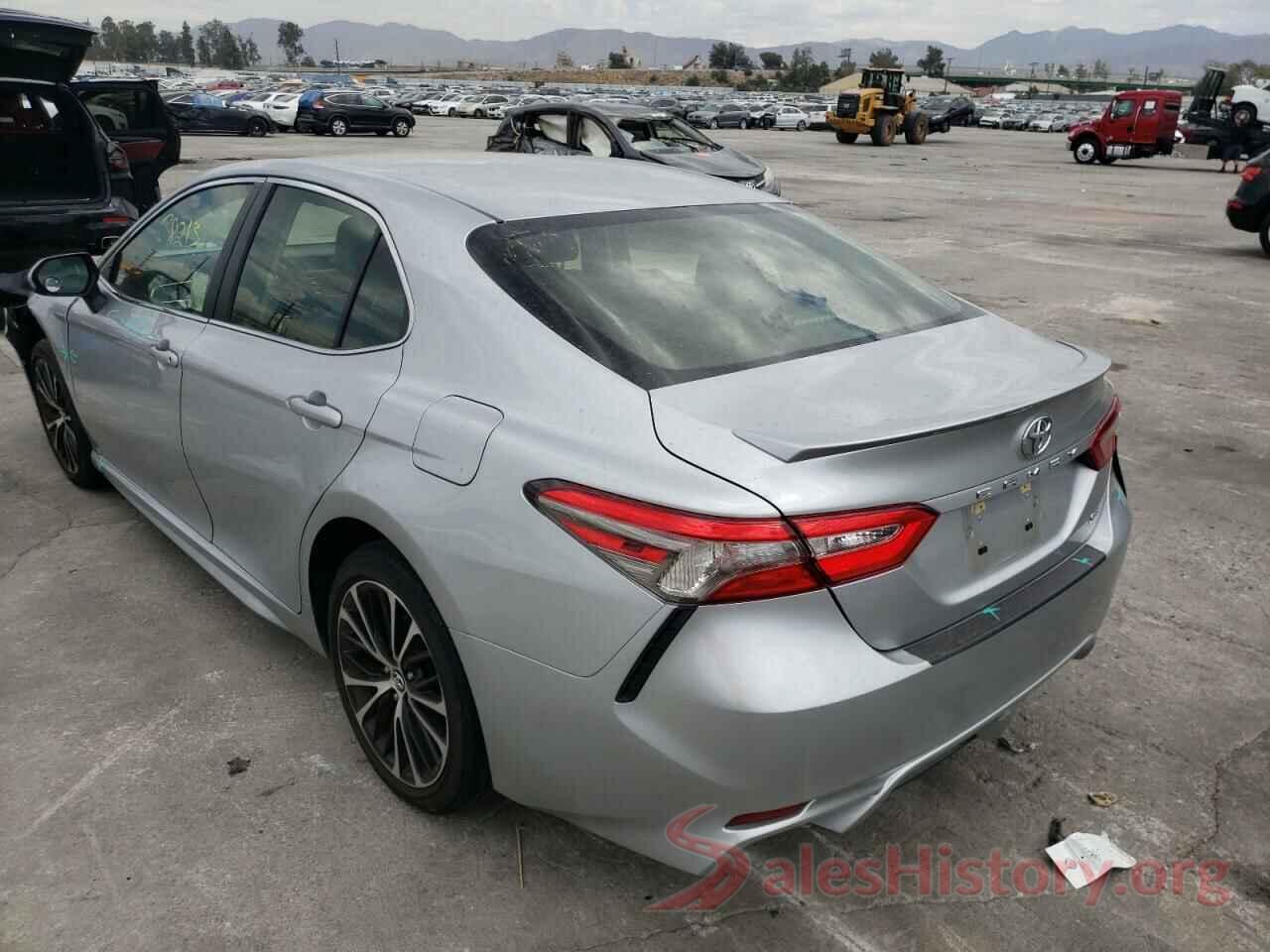 JTNB11HK6J3038331 2018 TOYOTA CAMRY