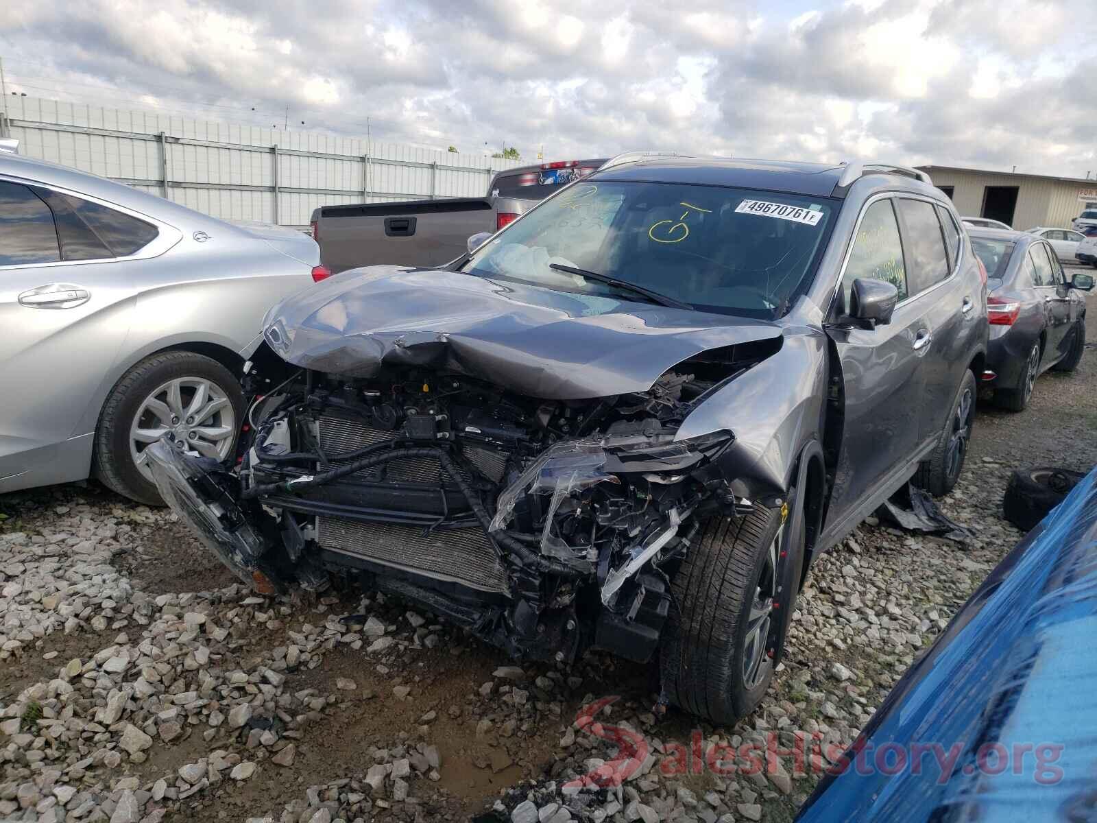 5N1AT2MV4HC876637 2017 NISSAN ROGUE