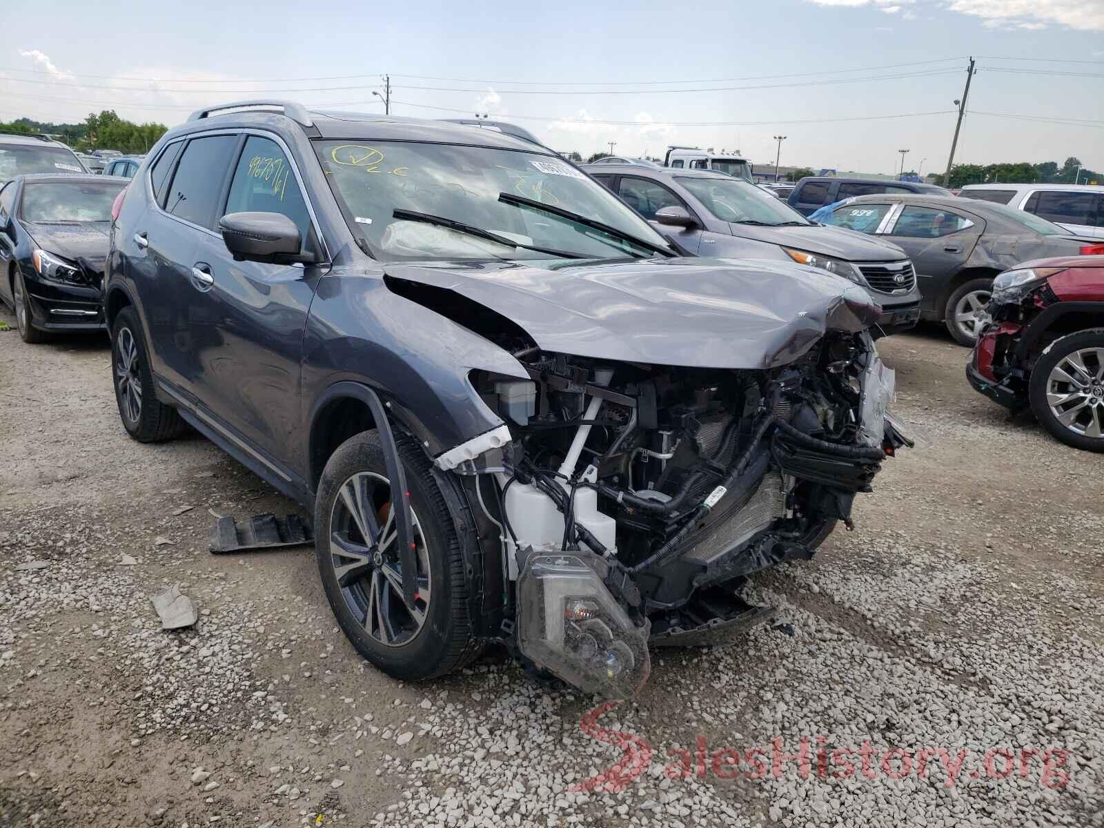 5N1AT2MV4HC876637 2017 NISSAN ROGUE