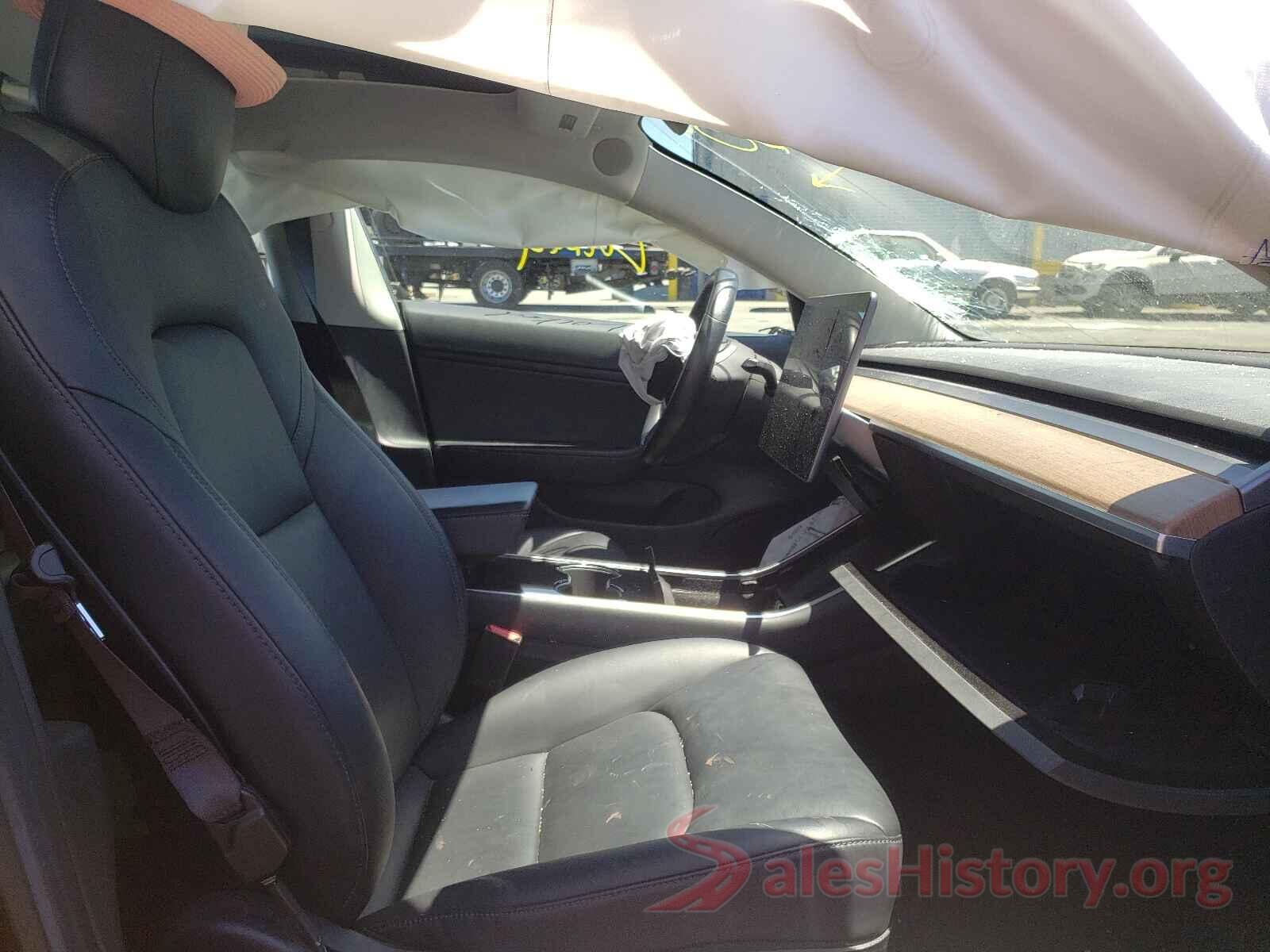 5YJ3E1EAXJF026372 2018 TESLA MODEL 3