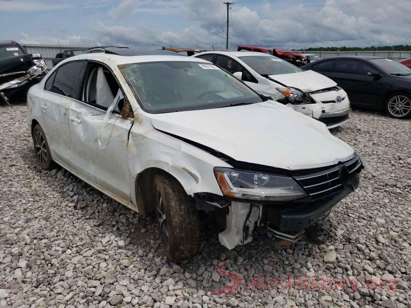 3VWB67AJ0JM233699 2018 VOLKSWAGEN JETTA