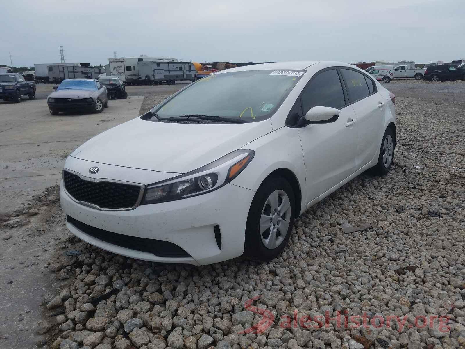 3KPFK4A74HE129658 2017 KIA FORTE