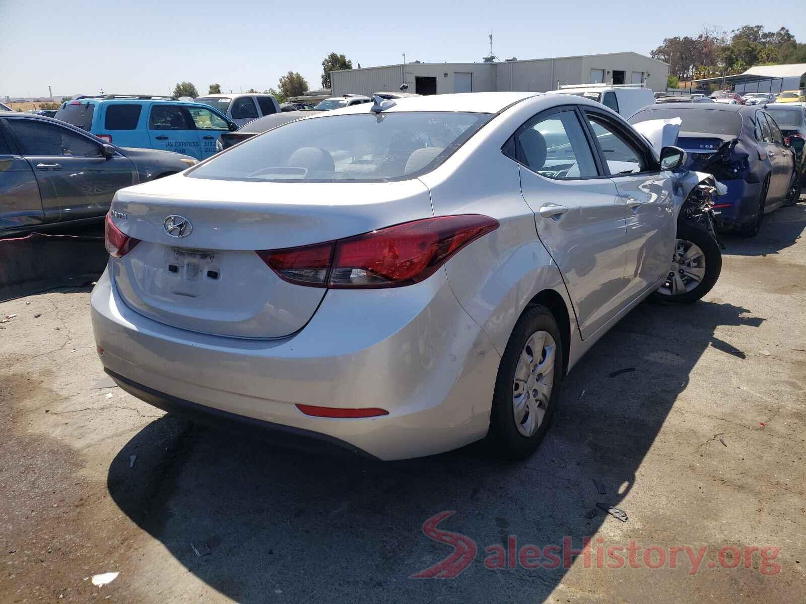 5NPDH4AE3GH699682 2016 HYUNDAI ELANTRA