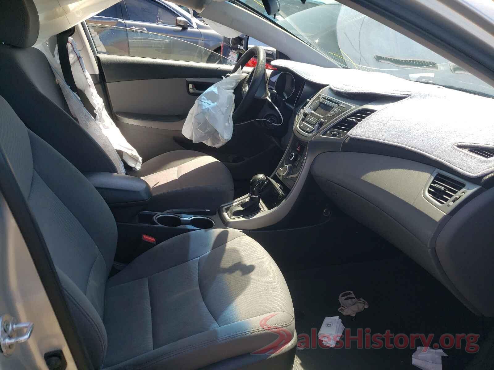 5NPDH4AE3GH699682 2016 HYUNDAI ELANTRA