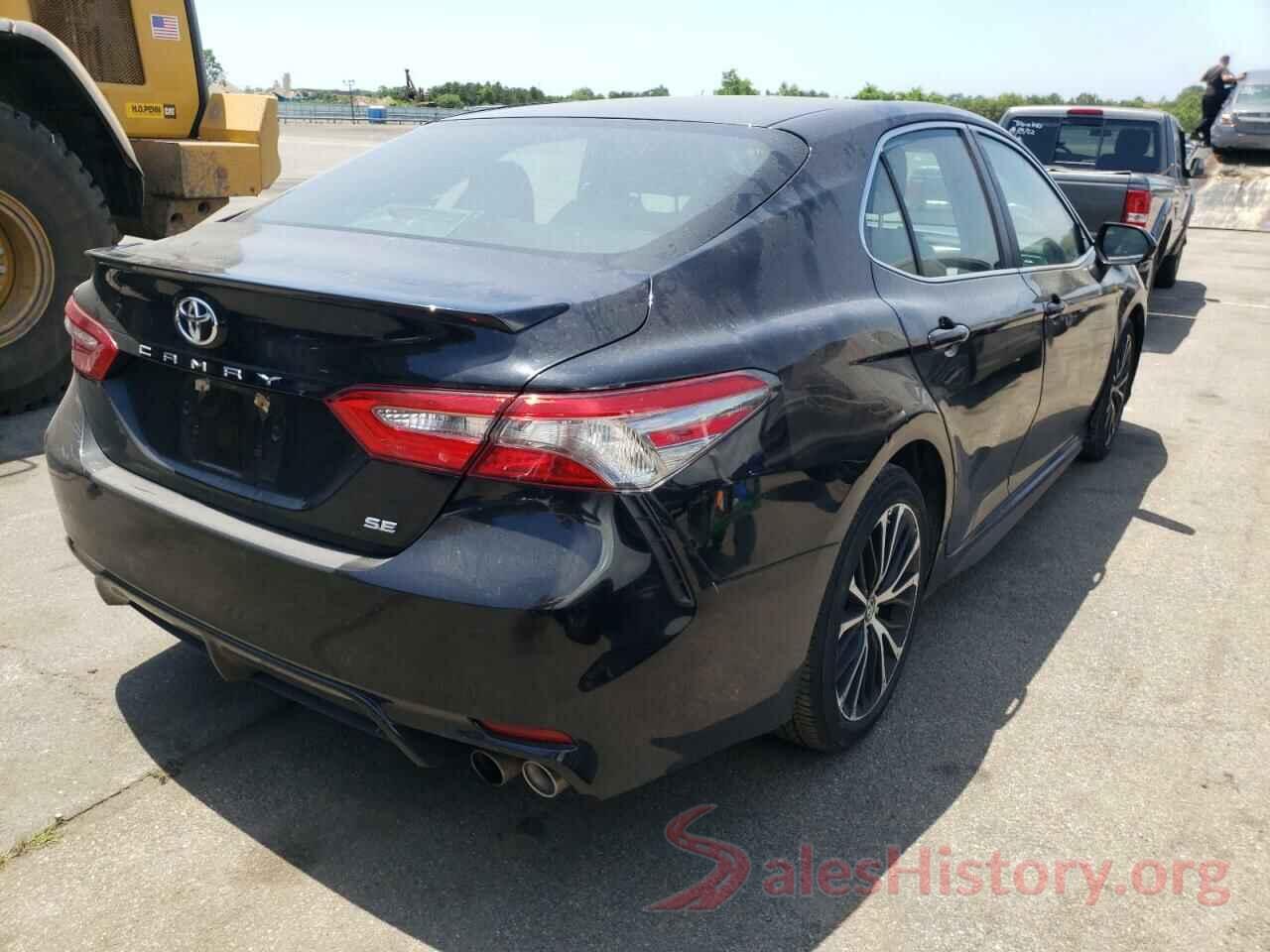 4T1B11HK1JU610948 2018 TOYOTA CAMRY