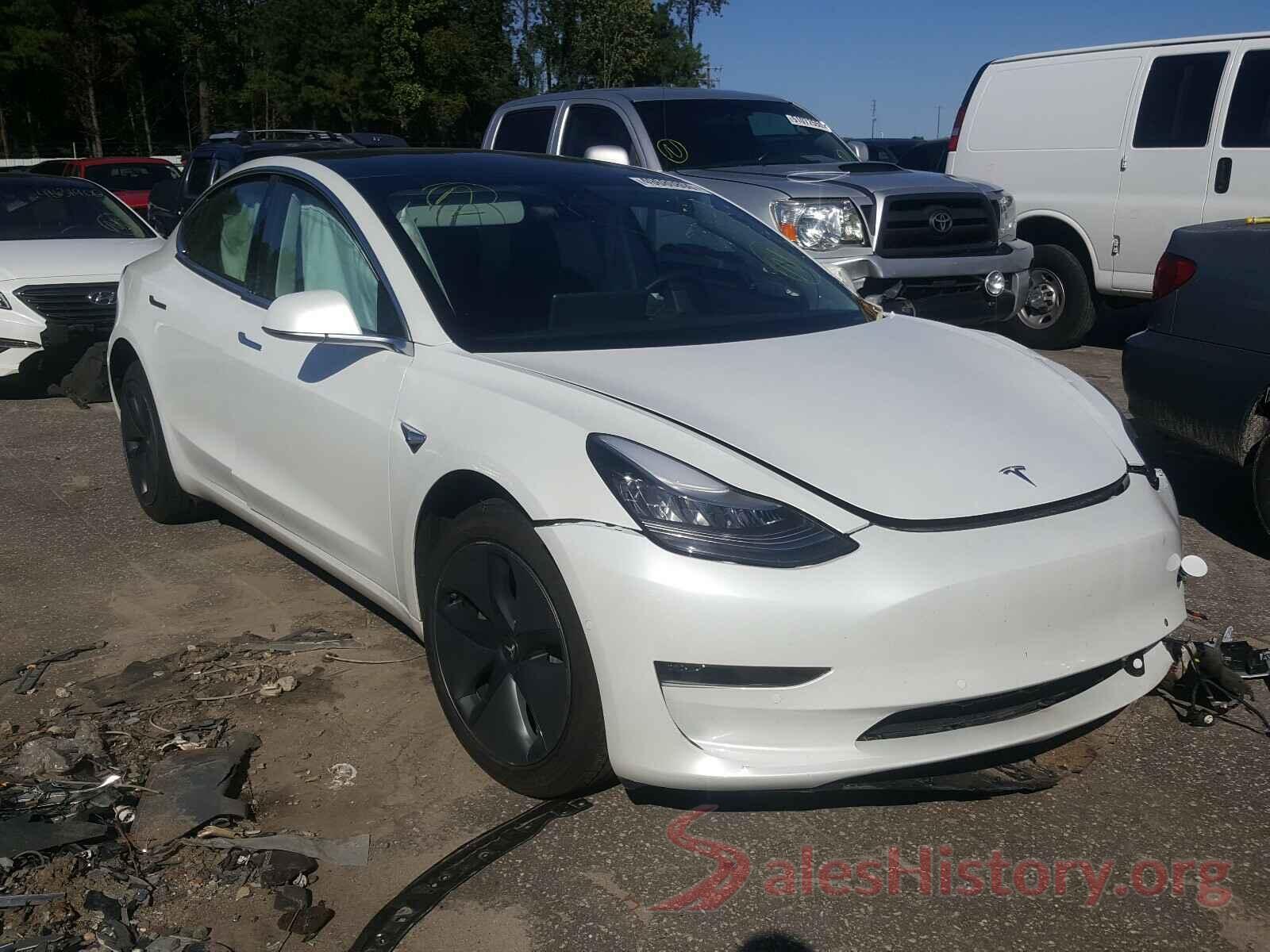 5YJ3E1EA2KF317496 2019 TESLA MODEL 3