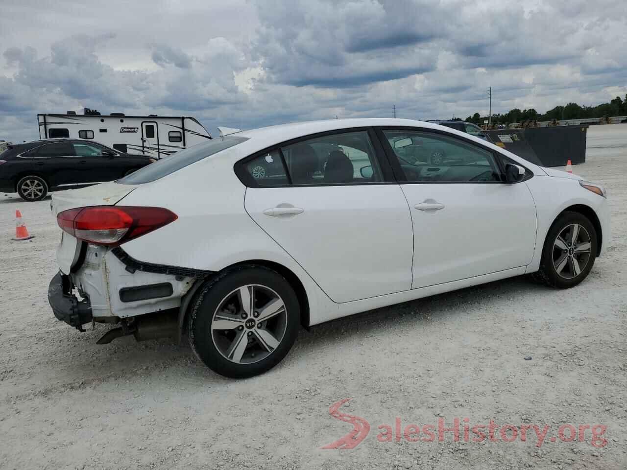 3KPFL4A7XJE193691 2018 KIA FORTE