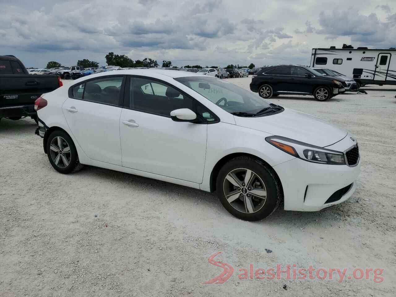 3KPFL4A7XJE193691 2018 KIA FORTE